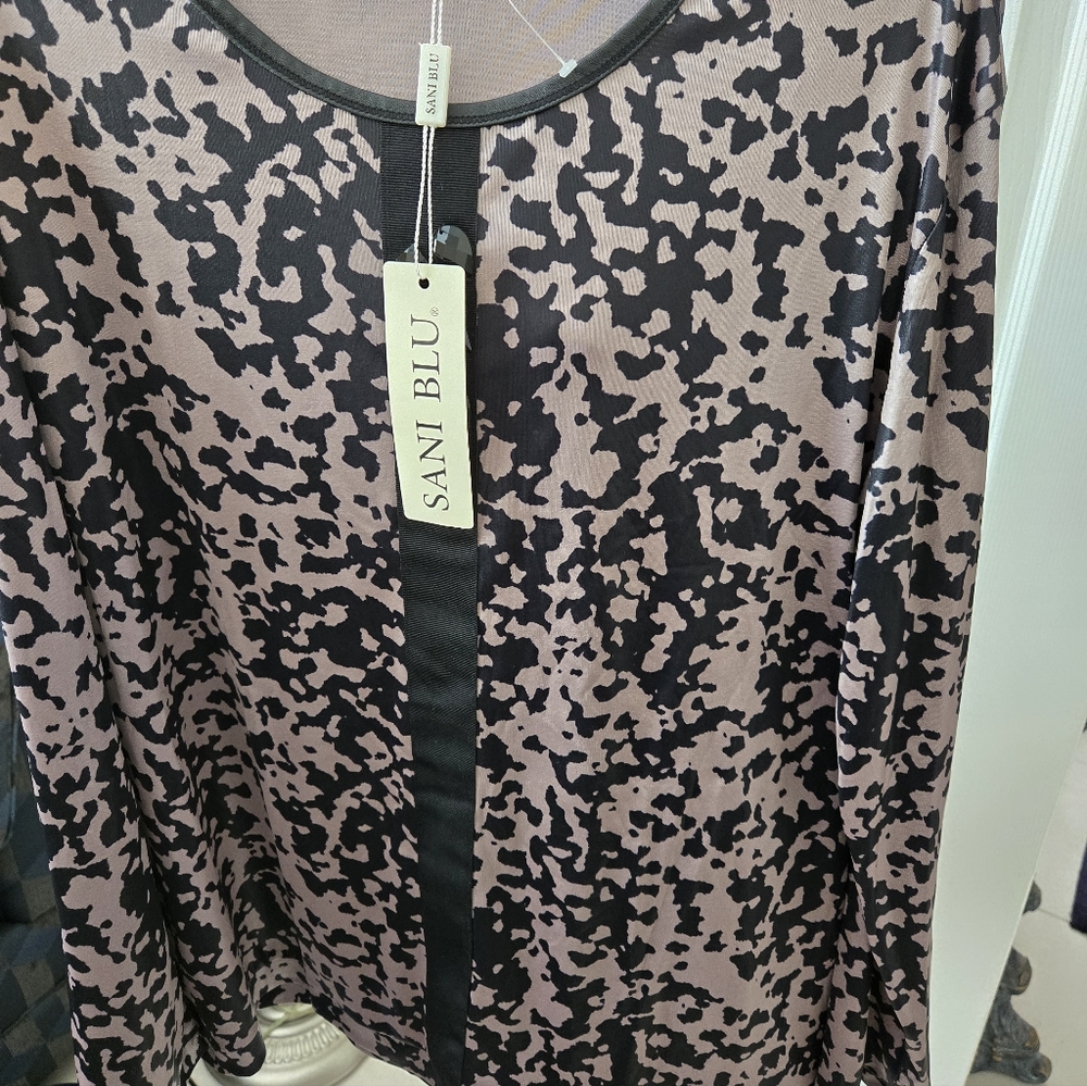 New Sani BLU SZ 46 (US Sz 18) Black and Mocha Patterned Blouse
